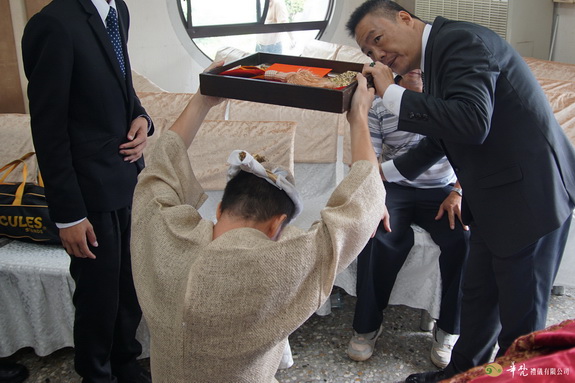 封釘 華梵禮儀公司